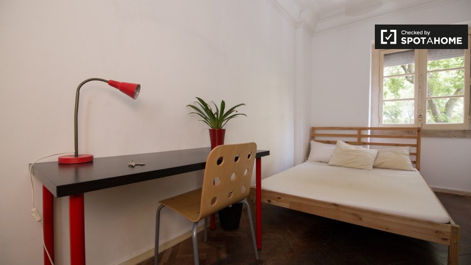 Double room Lisbon, 7 beds, 100m² — photo 2