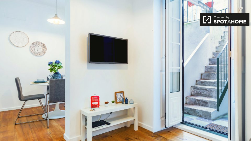Apartment Lisbon, 2 beds — photo 1