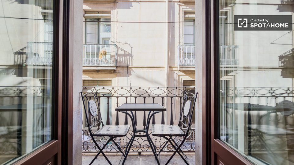 Apartment Barcelona, 2 beds — photo 4