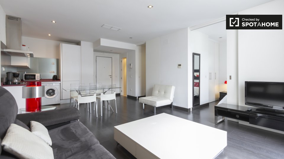 Chic 2-bedroom apartment in Chueca, Madrid - in Madrid