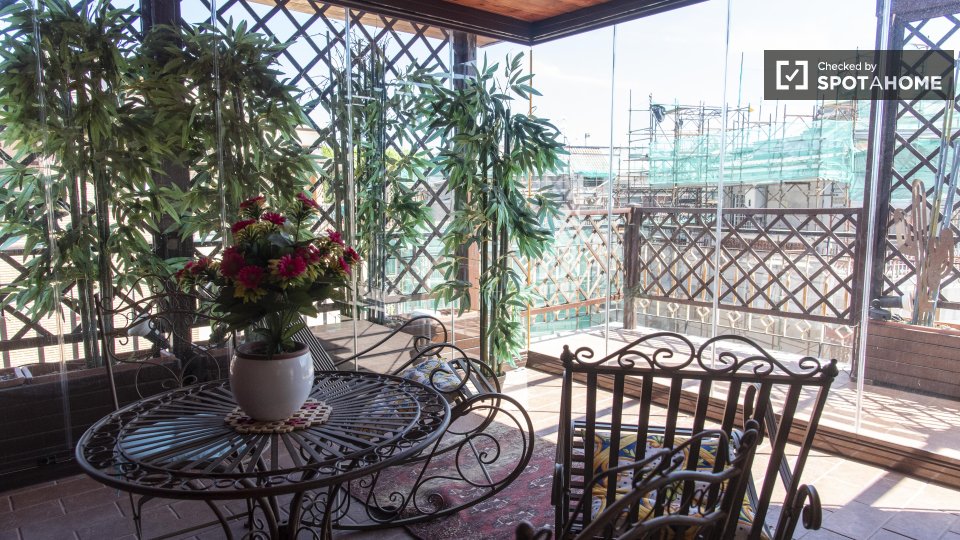 Apartment Rome, 1 bed — photo 8
