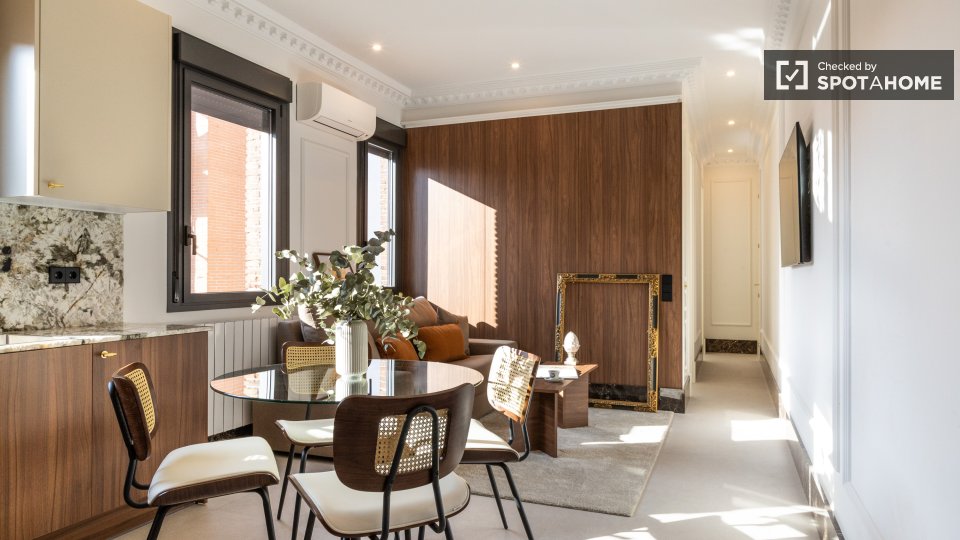 Apartment Madrid, 2 beds — photo 5