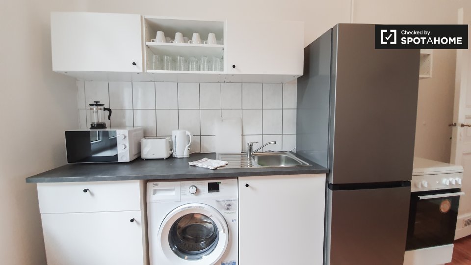 Double room Berlin, 3 beds — photo 9