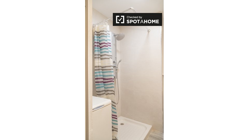 Apartment Madrid, 1 bed, 33m² — photo 17