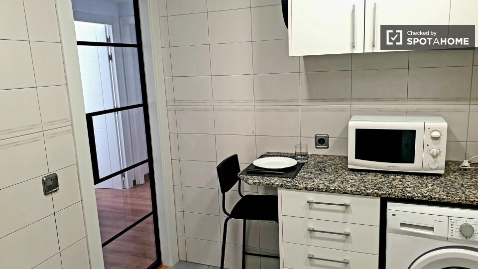 Double room Barcelona, 4 beds, 90m² — photo 6