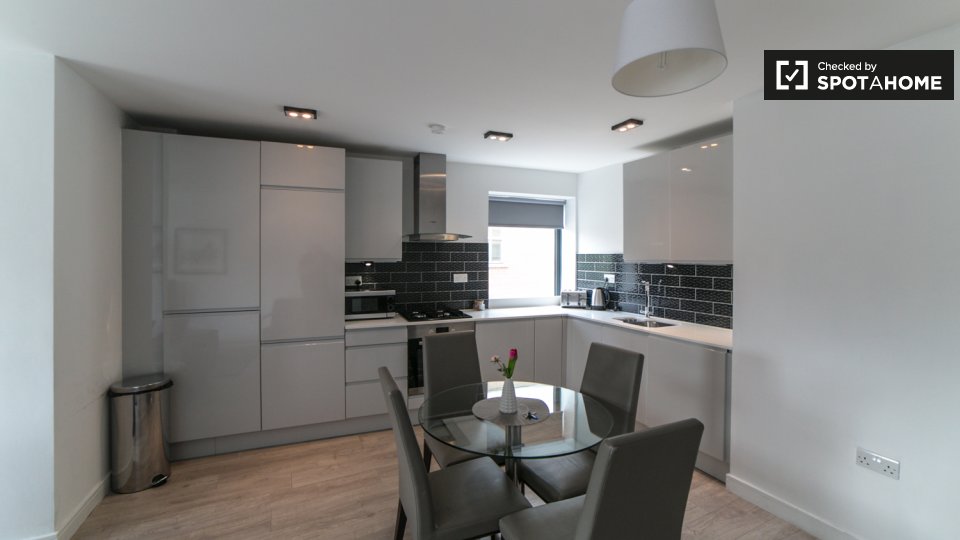 Apartment London, 2 beds — photo 10