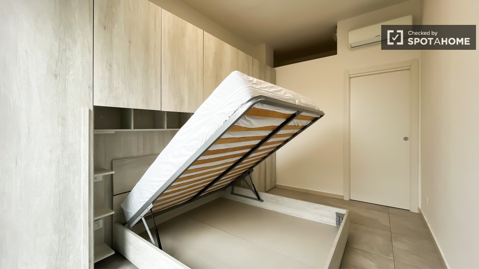Apartment Milan, 1 bed, 45m² — photo 23