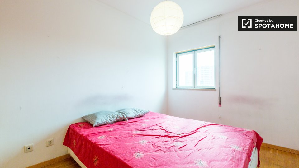 Double room Lisbon, 4 beds — photo 9