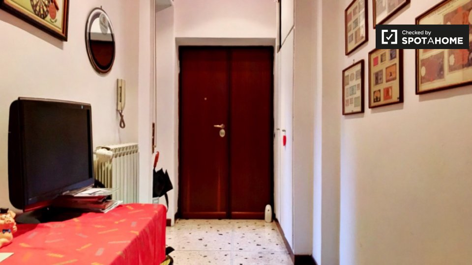 Double room Rome, 3 beds, 115m² — photo 22