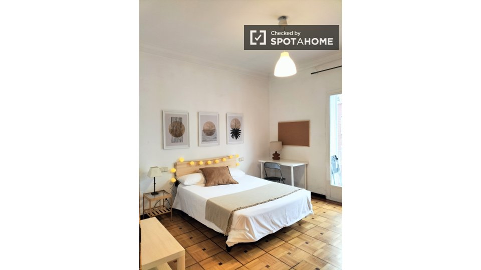 Double room Madrid, 6 beds, 200m² — photo 29