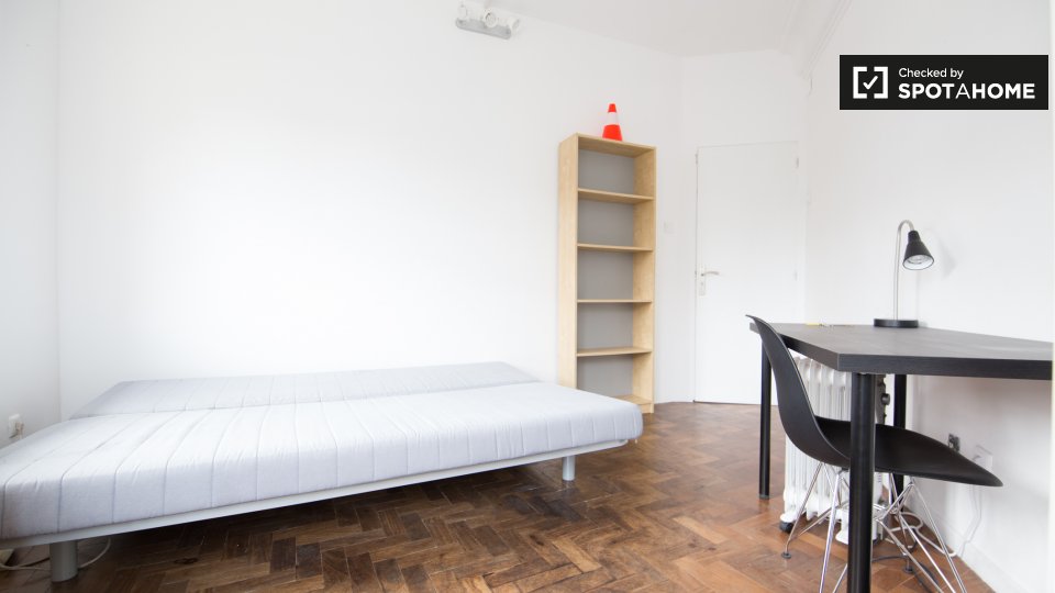 Double room Lisbon, 7 beds, 100m² — photo 2
