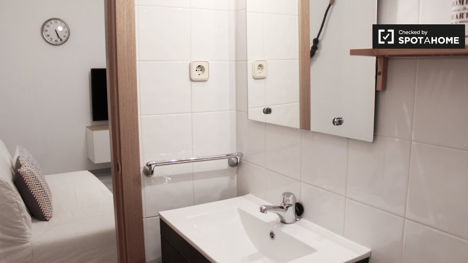 Apartment Madrid, 1 bed, 35m² — photo 16
