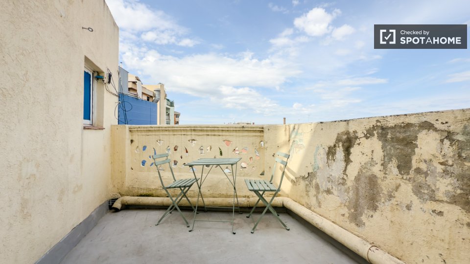 Double room Barcelona, 2 beds — photo 27