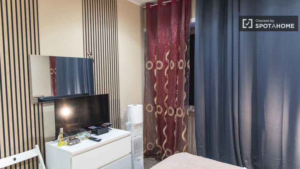 Apartment Rome, 2 beds — photo 14