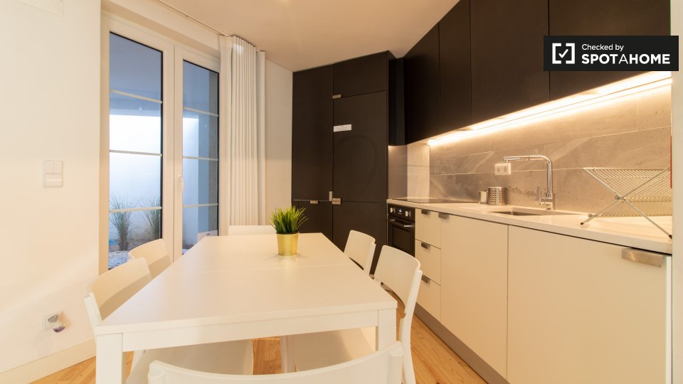 Apartment Lisbon, 2 beds — photo 5