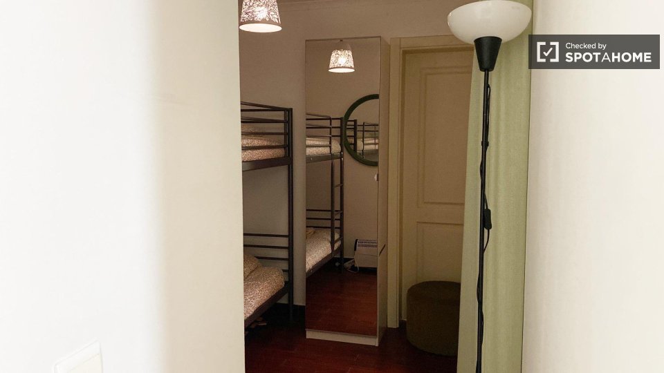 Apartment Lisbon, 2 beds, 79m² — photo 43