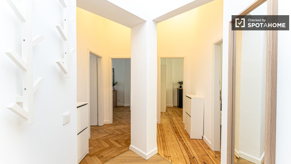 Double room Berlin, 8 beds, 136m² — photo 12