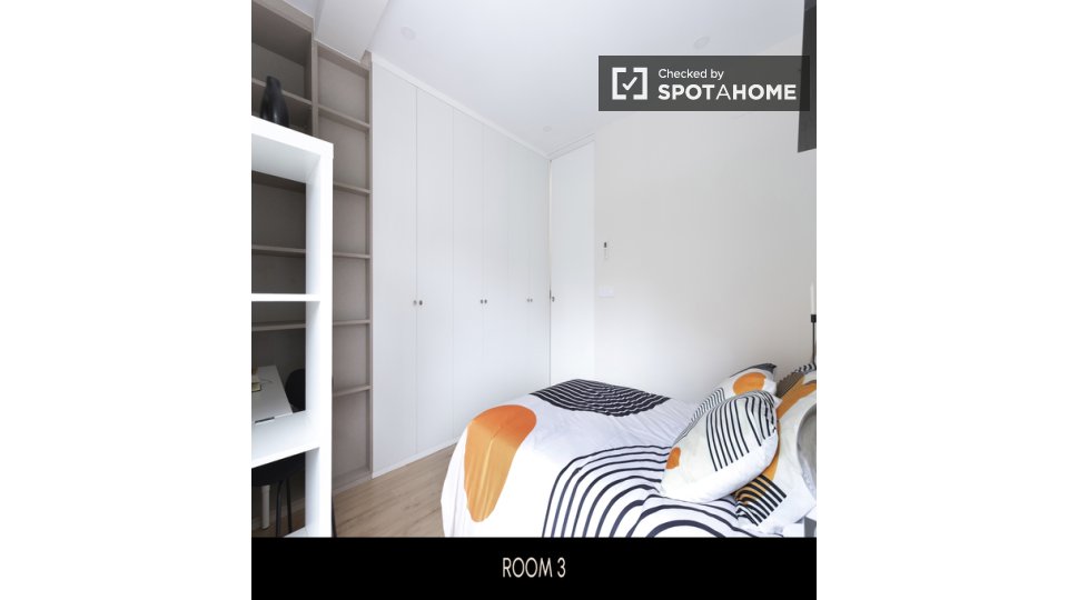 Double room Madrid, 7 beds, 162m² — photo 18