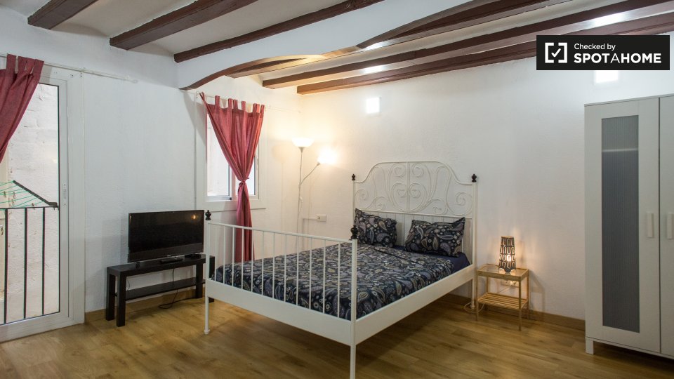 Apartment mono Barcelona, 36m² — photo 3