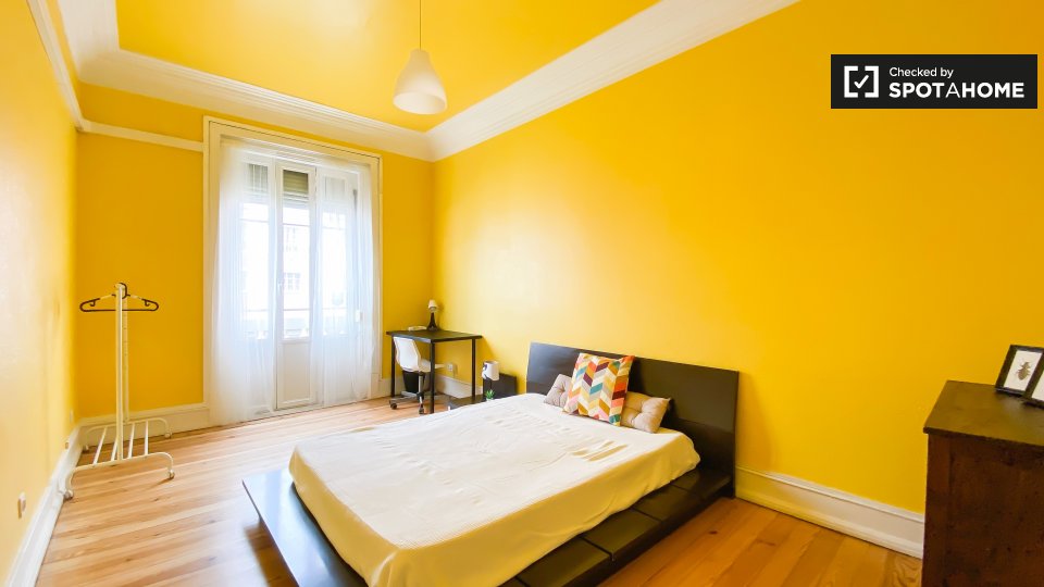 Double room Lisbon, 7 beds, 130m² — photo 3
