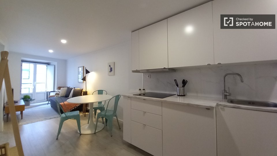 Apartment Lisbon, 1 bed, 40m² — photo 12