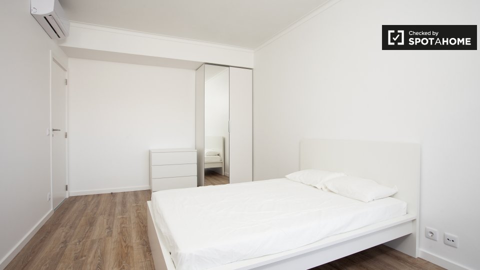 Double room Lisbon, 7 beds, 180m² — photo 19