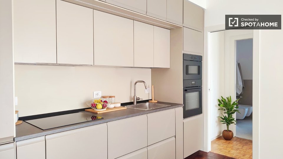 Apartment Milan, 1 bed, 65m² — photo 13