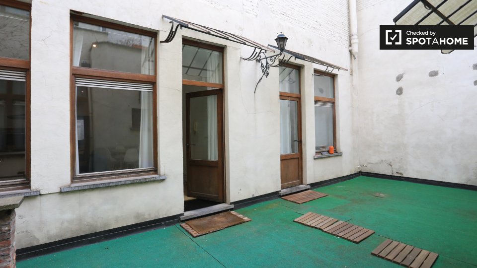 Apartment Brussels, 1 bed, 55m² — photo 17