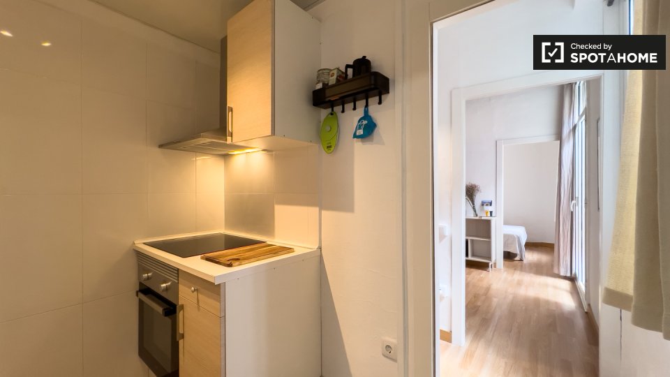 Apartment Barcelona, 1 bed, 36m² — photo 14