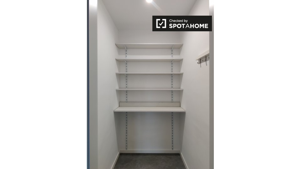 Apartment Milan, 1 bed, 75m² — photo 4