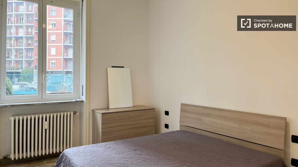 Double room Milan, 2 beds — photo 15