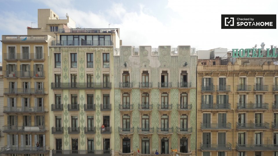 Apartment Barcelona, 2 beds, 60m² — photo 16