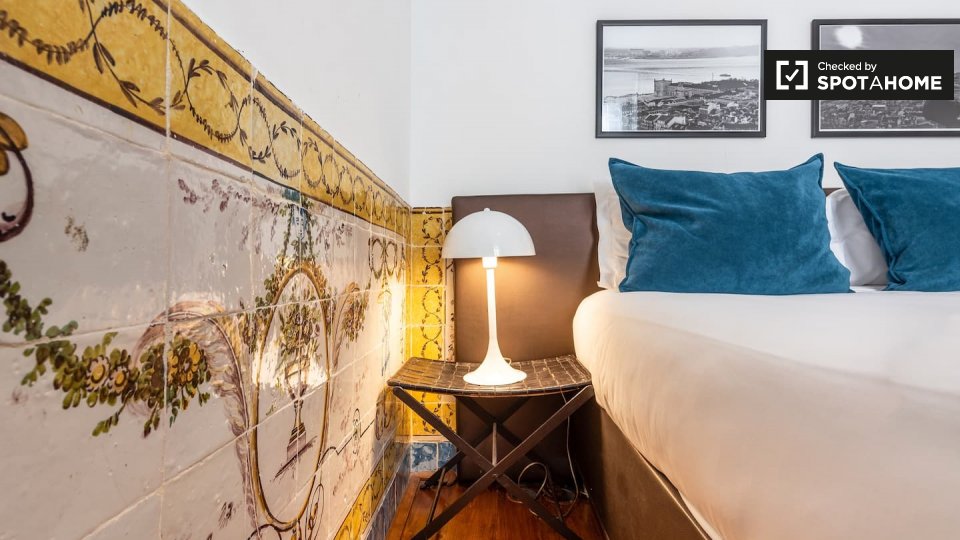 Apartment Lisbon, 2 beds — photo 14