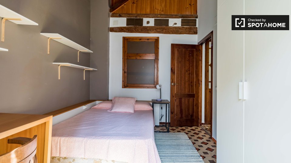 Double room Valencia, 4 beds — photo 2