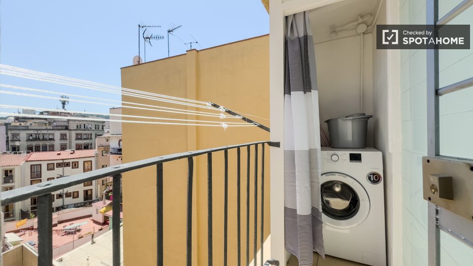 Double room Barcelona, 2 beds, 50m² — photo 12