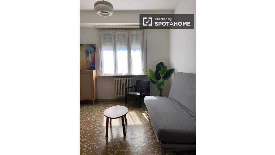 Double room Milan, 2 beds — photo 8