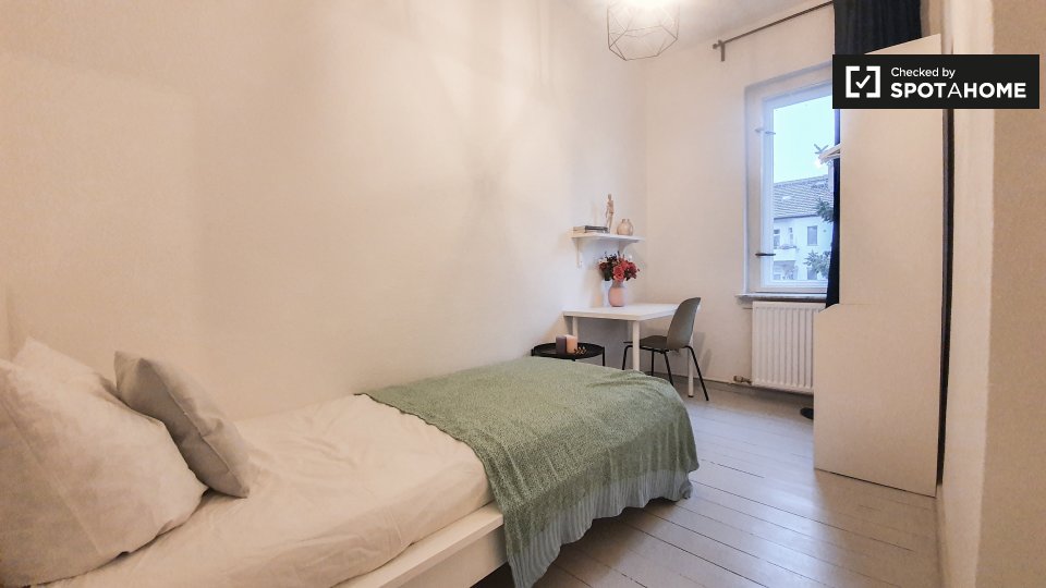 Double room Berlin, 3 beds — photo 14