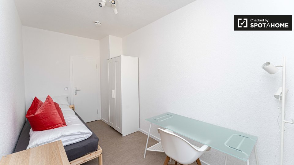 Double room Berlin, 4 beds — photo 18