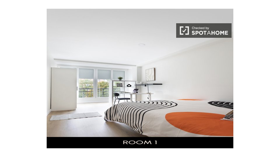 Double room Madrid, 7 beds, 162m² — photo 17
