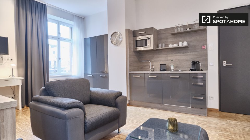 Apartment mono Berlin, 37m² — photo 1