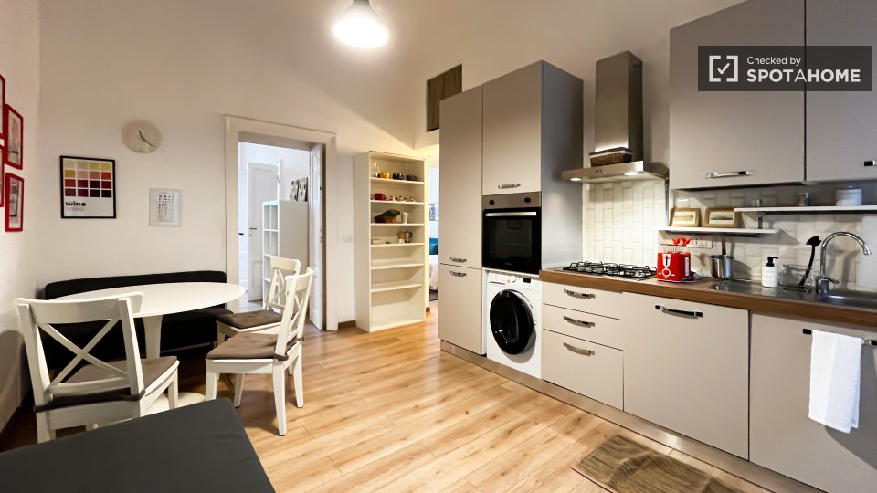 Apartment Milan, 2 beds, 77m² — photo 1