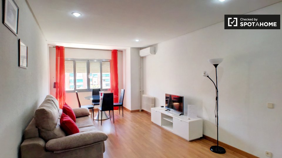 Apartment Madrid, 2 beds, 55m² — photo 1