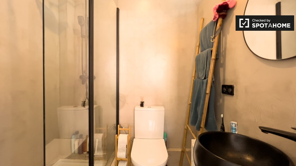 Apartment Barcelona, 1 bed, 40m² — photo 9