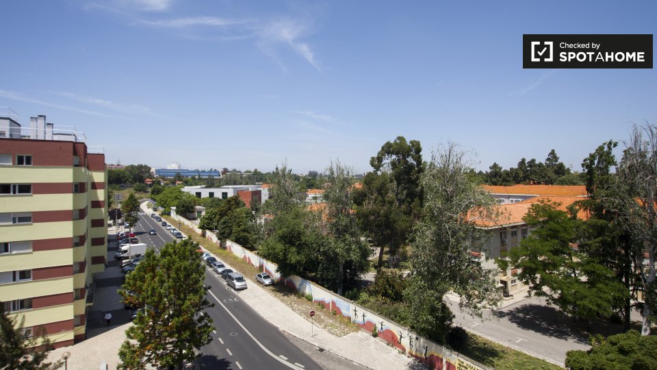 Double room Lisbon, 7 beds, 180m² — photo 2