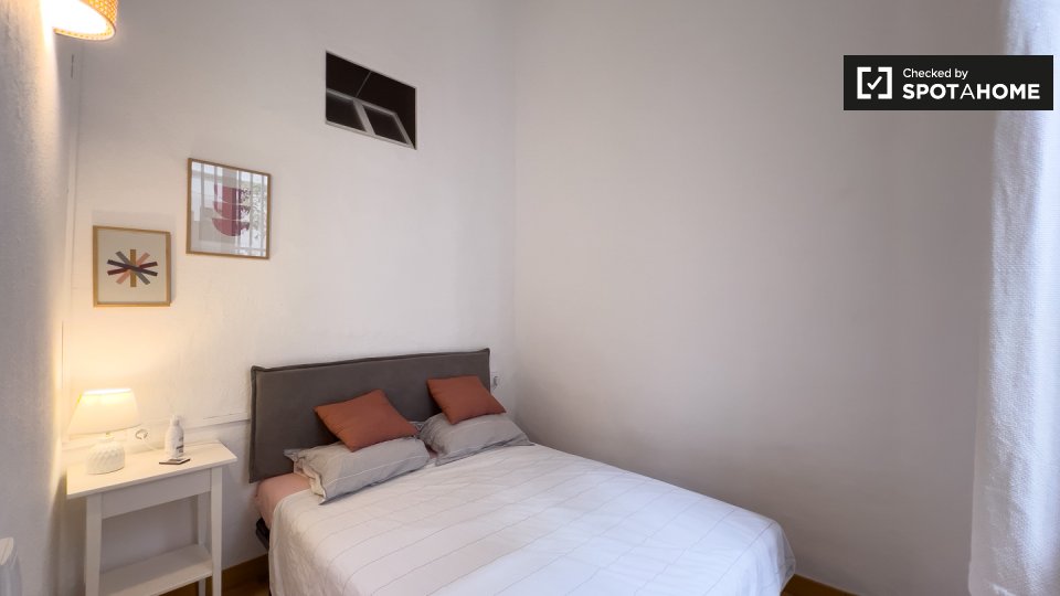 Apartment Barcelona, 1 bed, 36m² — photo 4