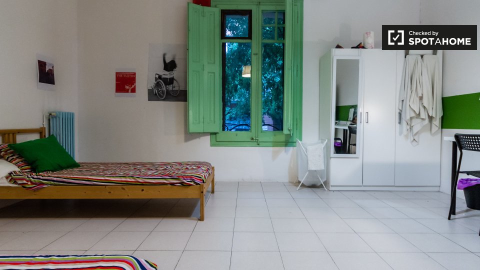 Double room Barcelona, 12 beds — photo 4