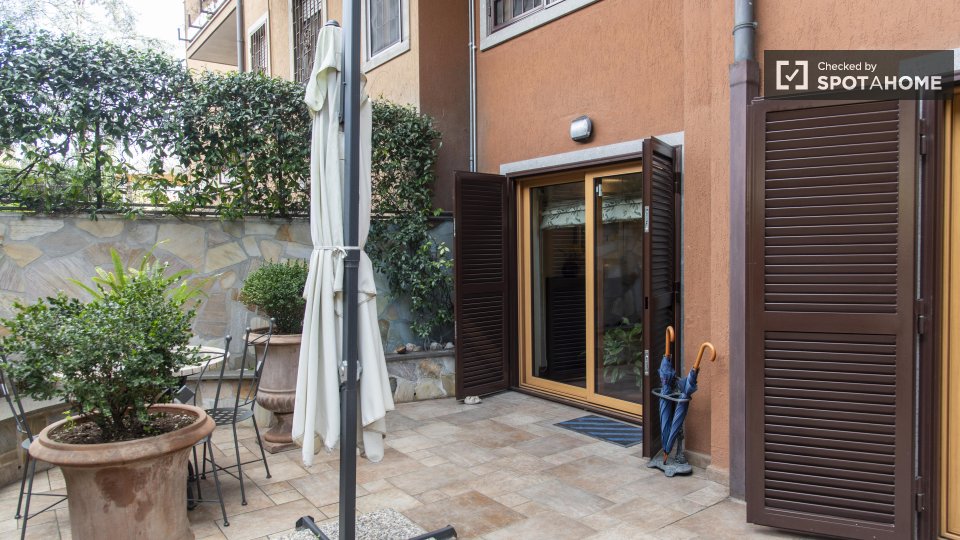 Apartment Rome, 2 beds — photo 9