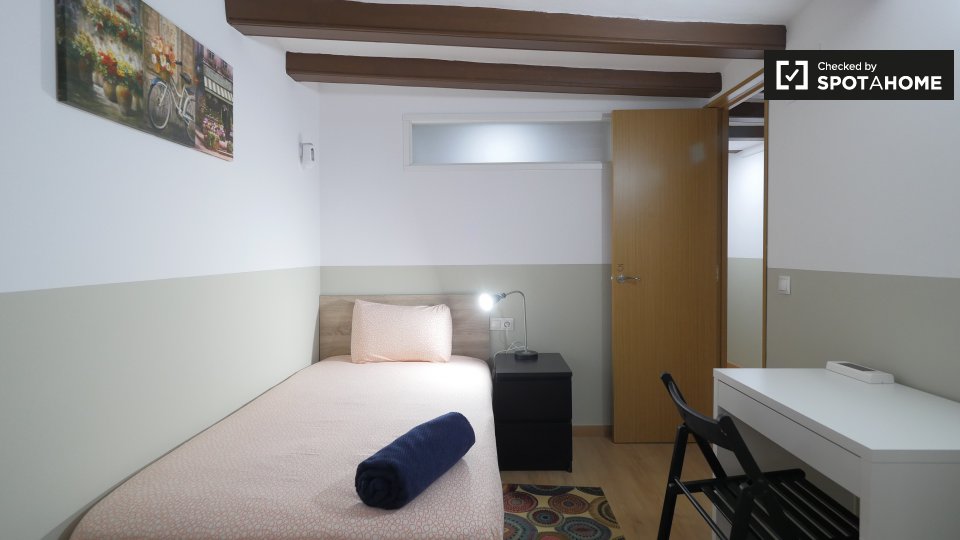 Double room Barcelona, 4 beds — photo 2