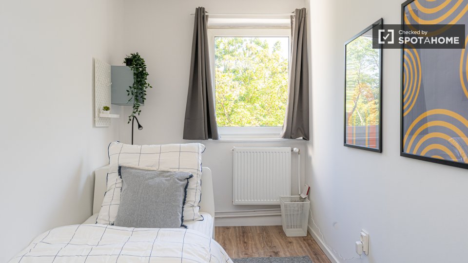 Double room Berlin, 4 beds, 62m² — photo 2