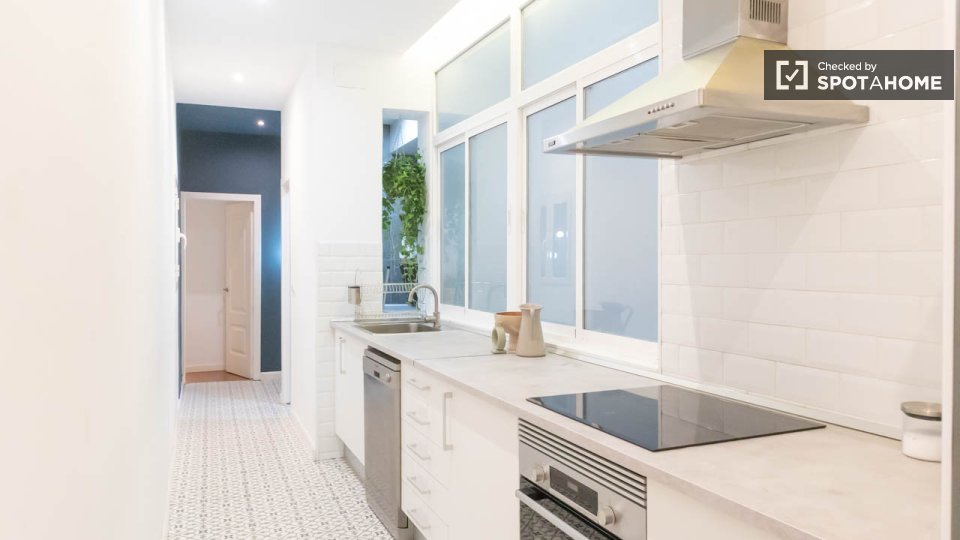 Apartment Madrid, 3 beds, 116m² — photo 26